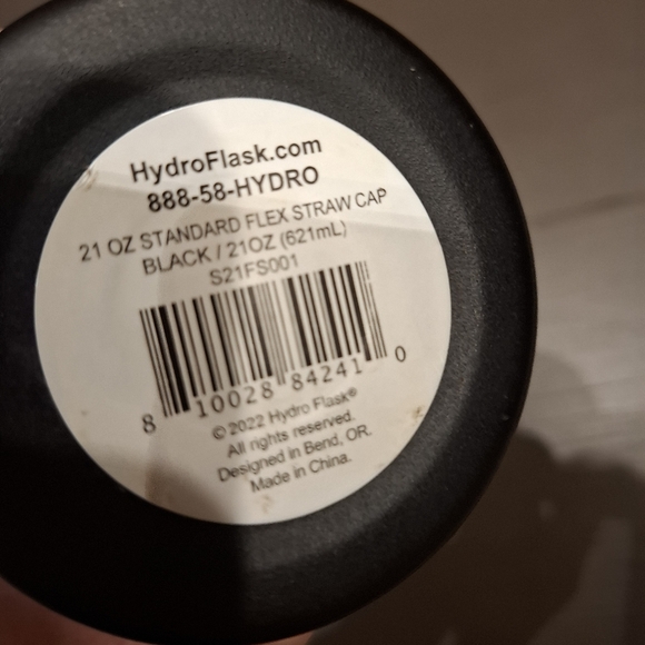 Hydro Flask Straw Bottle - Picture 8 of 9